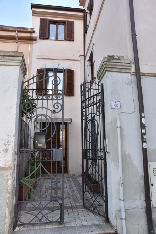 B&B Le Due Isole Nuoro  Eksteriør billede